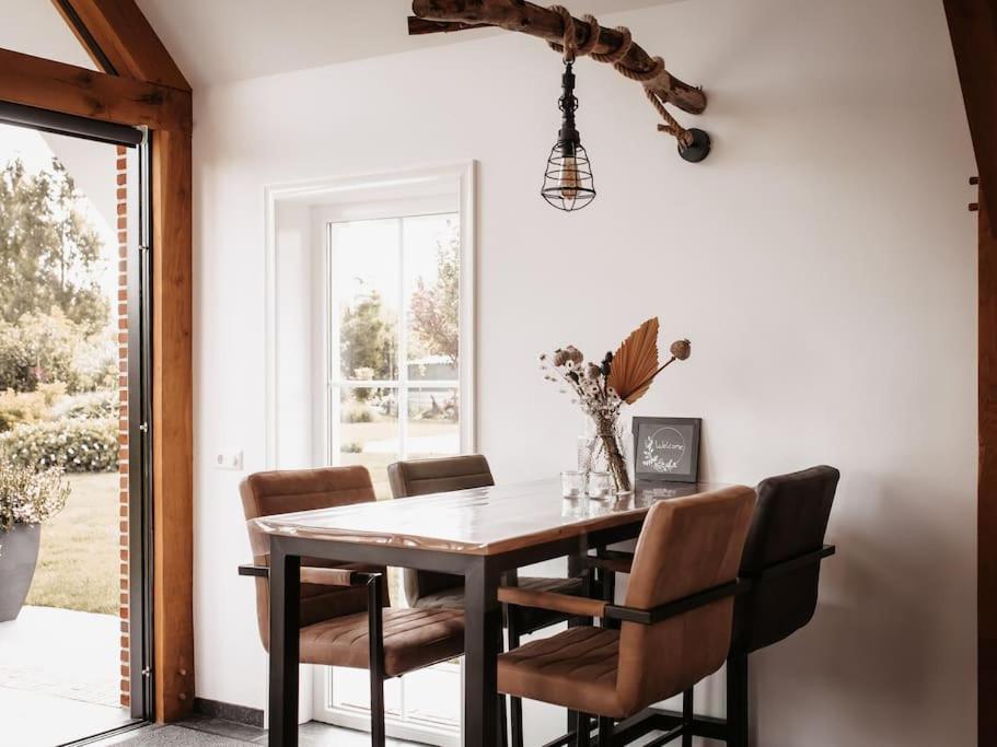 Holiday home -nieuw- Luxe & Sfeervol