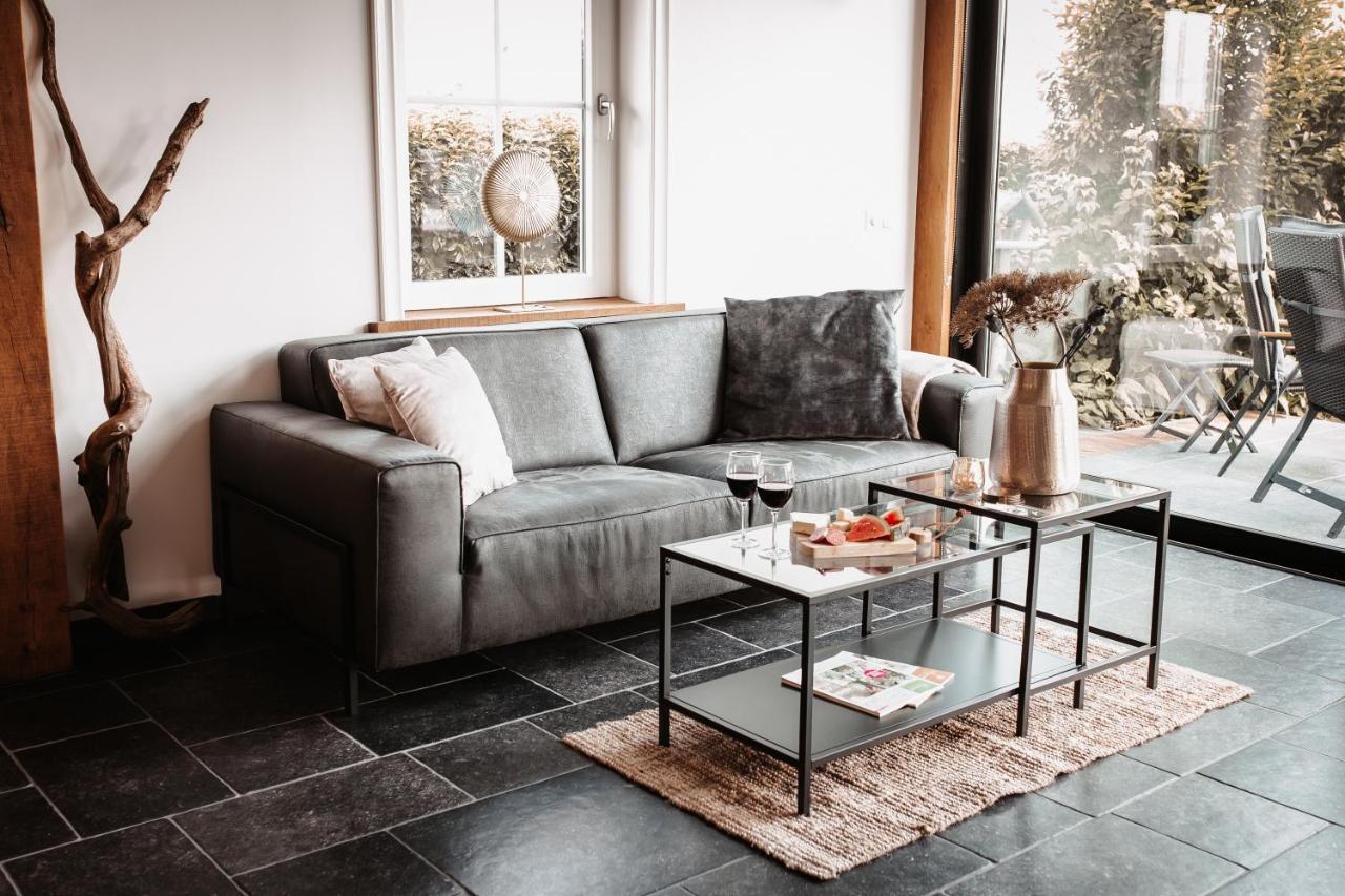 -nieuw- Luxe & Sfeervol Holiday home Tholen